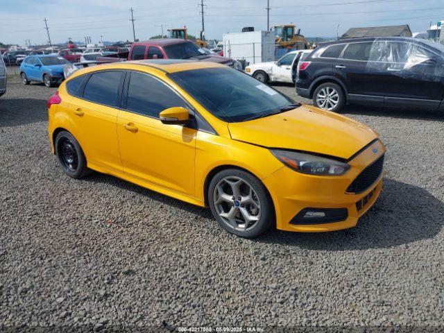  Salvage Ford Focus St