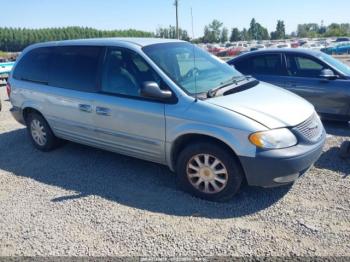  Salvage Chrysler Town & Country