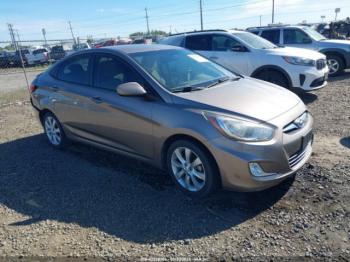  Salvage Hyundai ACCENT