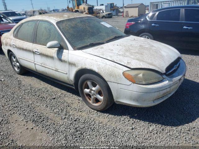  Salvage Ford Taurus