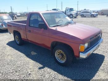  Salvage Nissan D21