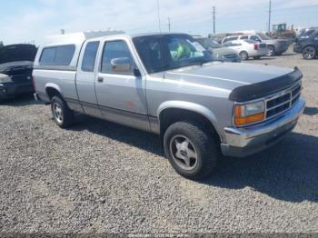  Salvage Dodge Dakota