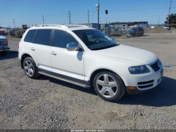  Salvage Volkswagen Touareg