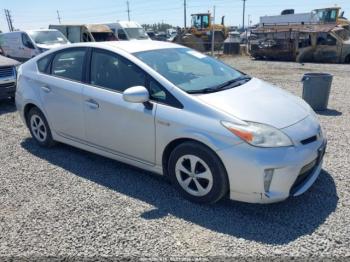  Salvage Toyota Prius