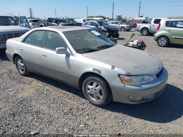  Salvage Lexus Es