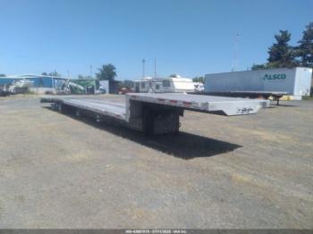  Salvage Transcraft Flatbed Semi Trailer