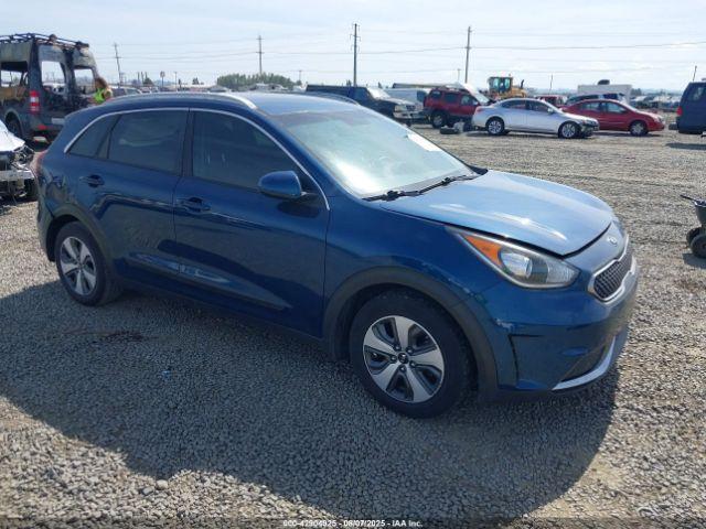  Salvage Kia Niro