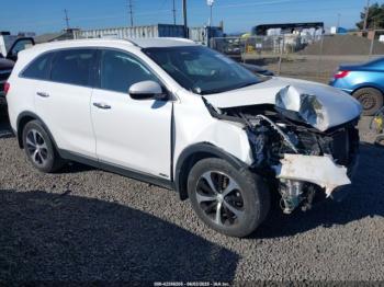  Salvage Kia Sorento