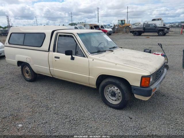  Salvage Toyota Pickup