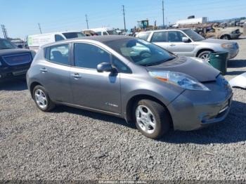  Salvage Nissan LEAF