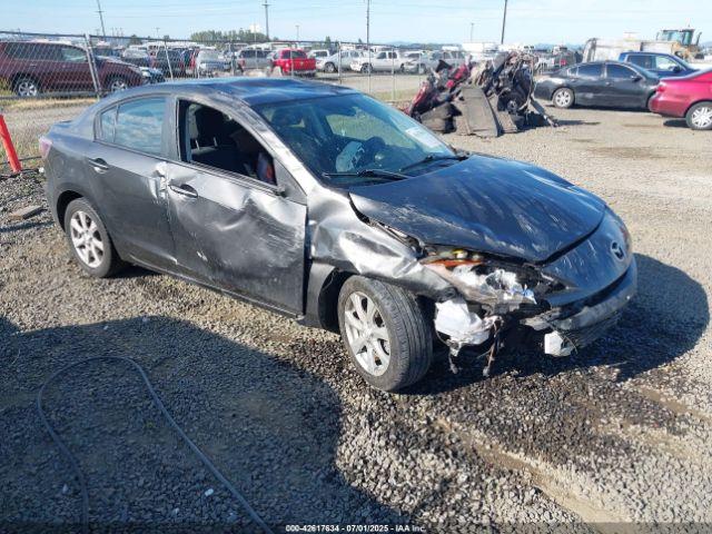  Salvage Mazda Mazda3