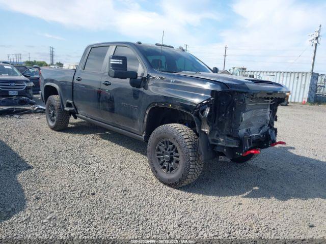  Salvage Chevrolet Silverado 2500