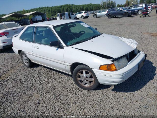  Salvage Ford Escort