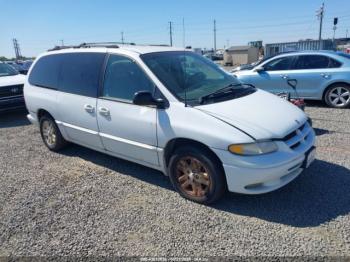  Salvage Dodge Grand Caravan