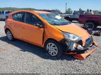  Salvage Toyota Prius c