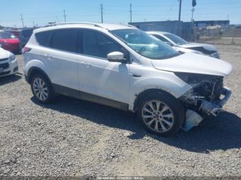  Salvage Ford Escape