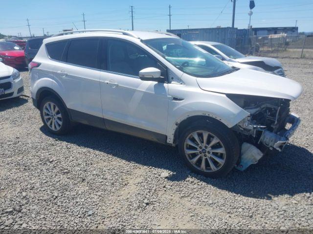  Salvage Ford Escape