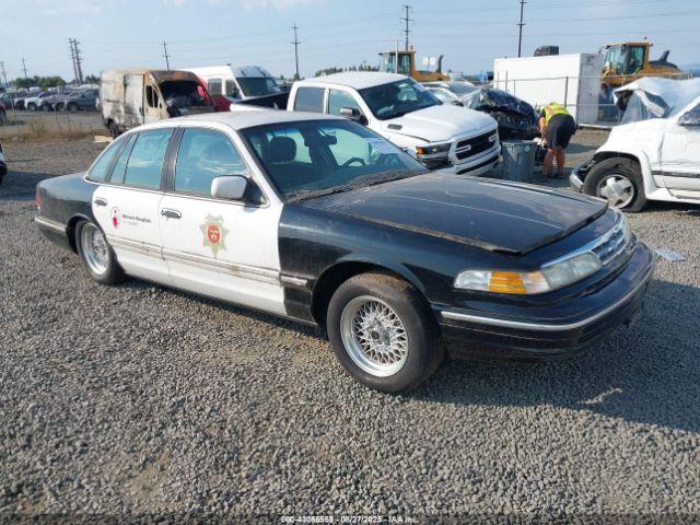  Salvage Ford Crown Victoria