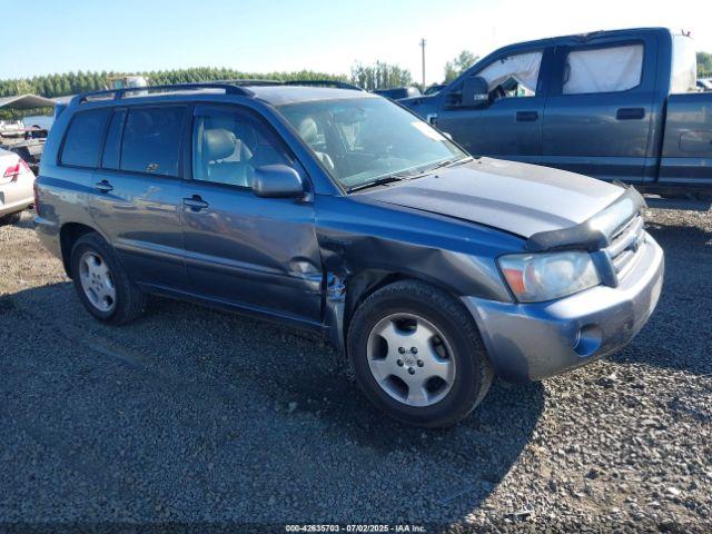  Salvage Toyota Highlander