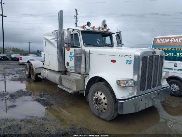  Salvage Peterbilt 389