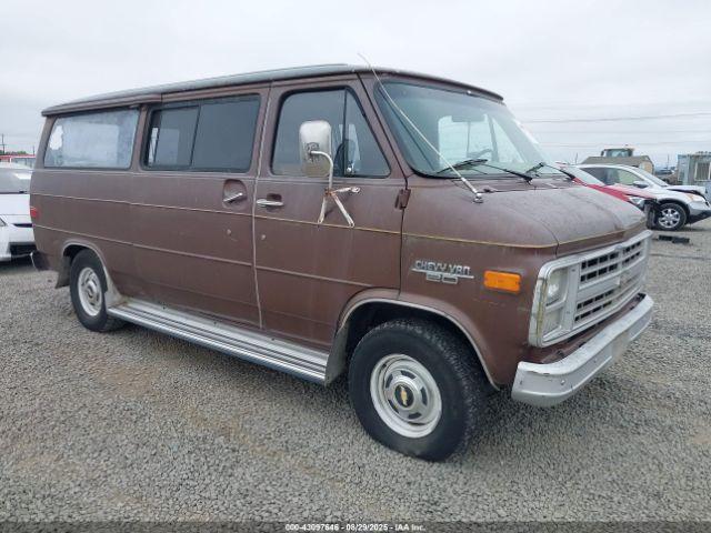  Salvage Chevrolet G20