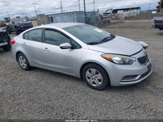  Salvage Kia Forte
