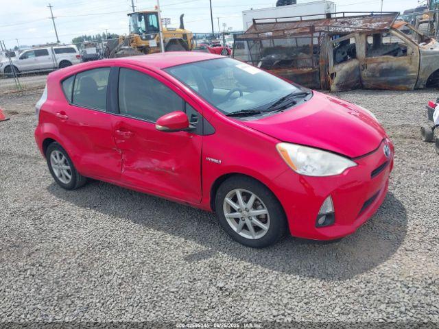  Salvage Toyota Prius c