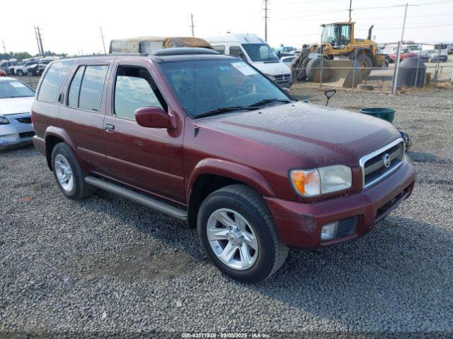  Salvage Nissan Pathfinder