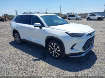  Salvage Toyota Grand Highlander