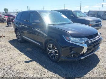  Salvage Mitsubishi Outlander