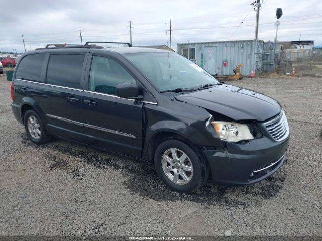  Salvage Chrysler Town & Country