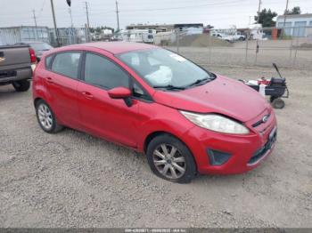  Salvage Ford Fiesta