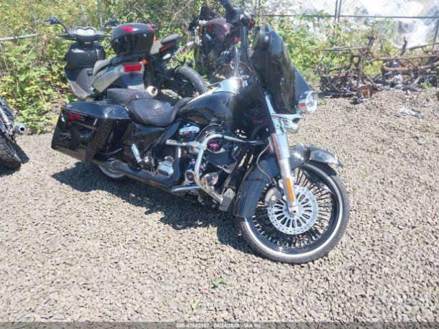  Salvage Harley-Davidson Flhx