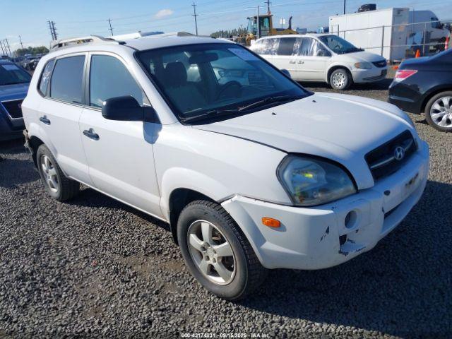  Salvage Hyundai TUCSON