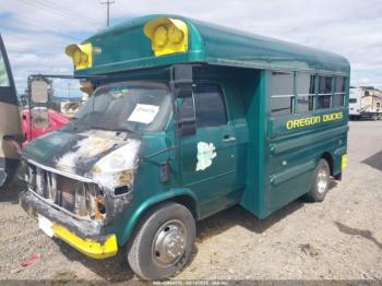  Salvage General Motors Cutaway Van