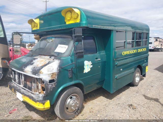  Salvage General Motors Cutaway Van