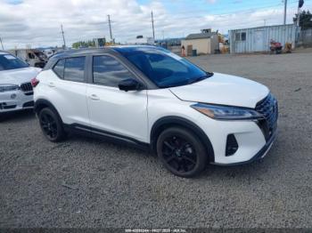  Salvage Nissan Kicks