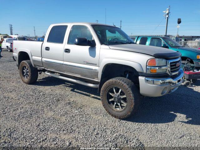  Salvage GMC Sierra 2500