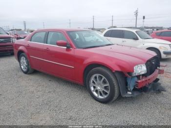  Salvage Chrysler 300