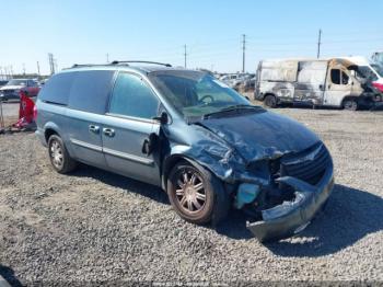  Salvage Chrysler Town & Country