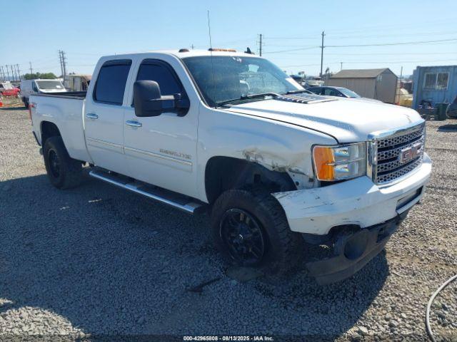  Salvage GMC Sierra 2500