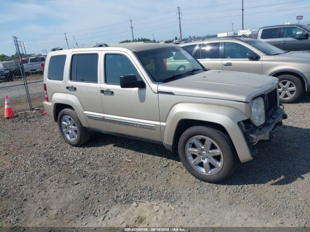  Salvage Jeep Liberty