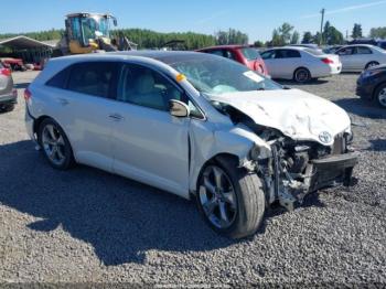  Salvage Toyota Venza
