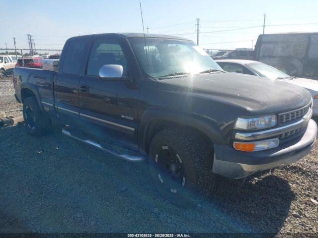  Salvage Chevrolet Silverado 1500