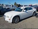Chrysler 300 Touring Image 3