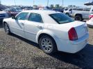 Chrysler 300 Touring Image 2