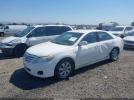 Toyota Camry Le Image 11