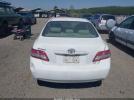 Toyota Camry Le Image 8