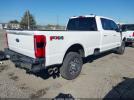 Ford F-350 Lariat Image 3