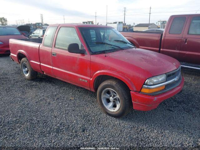  Salvage Chevrolet S-10